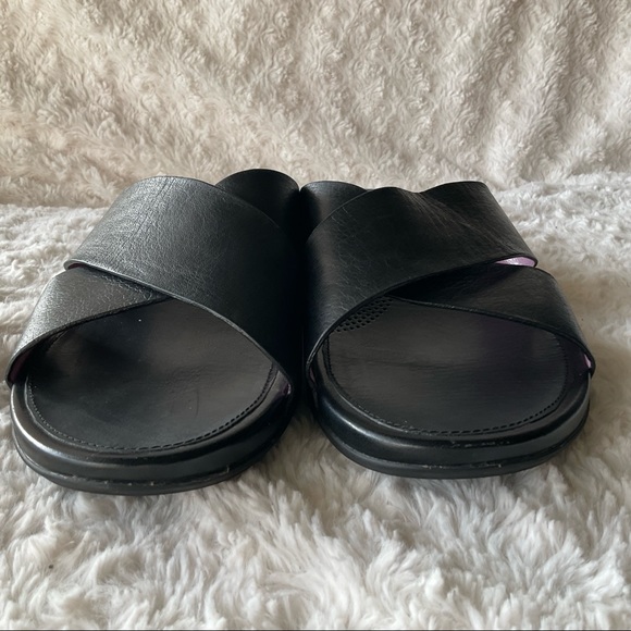 Fitflop Black Leather Crisscross Strap Wedge Slide Sandals Size 8 - Picture 12 of 15